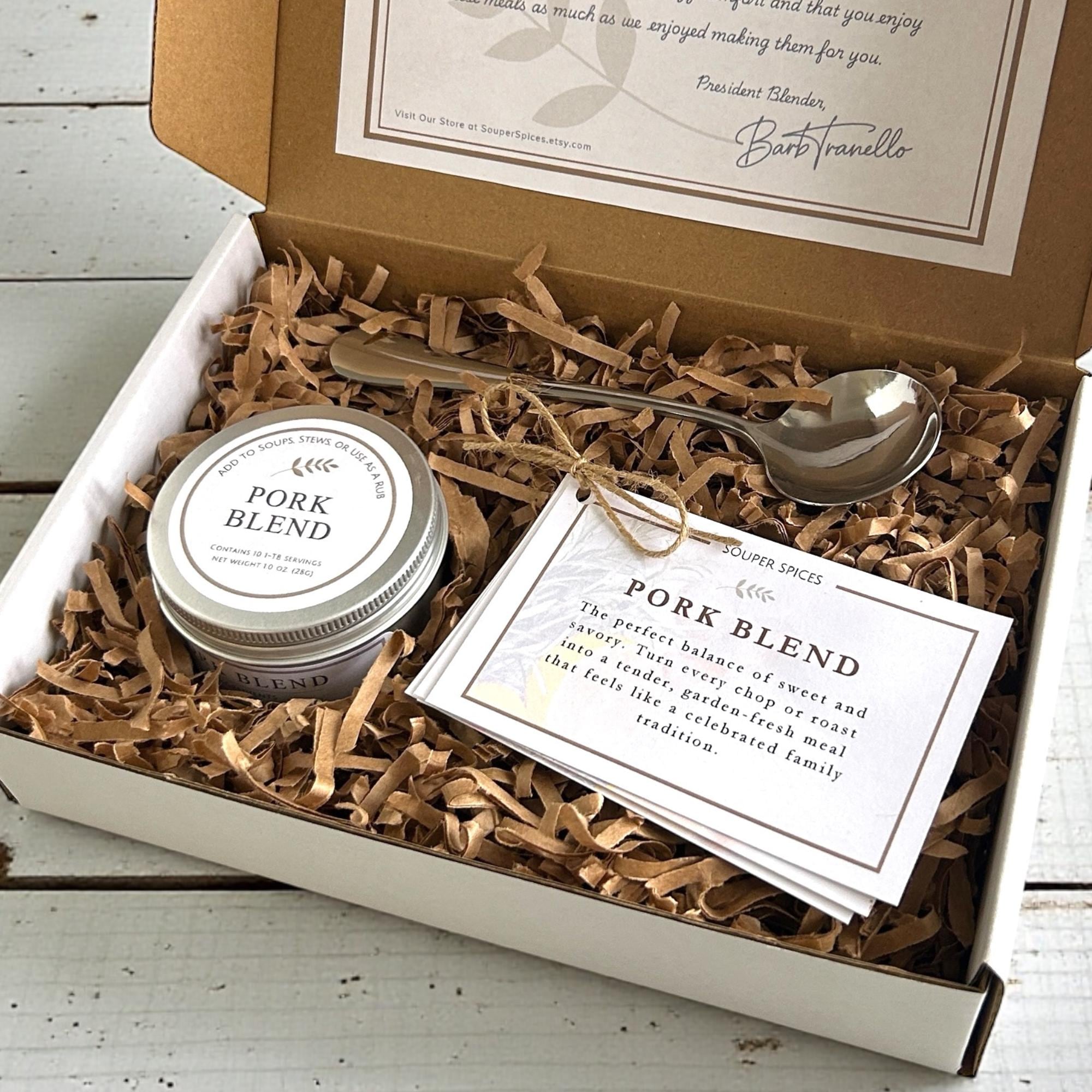 Gourmet Pork Rub Seasoning Gift Box | Salt Free Heart Healthy BBQ Dry Rub, Grilling Seasoning with Spoon, Gift for Men Dad